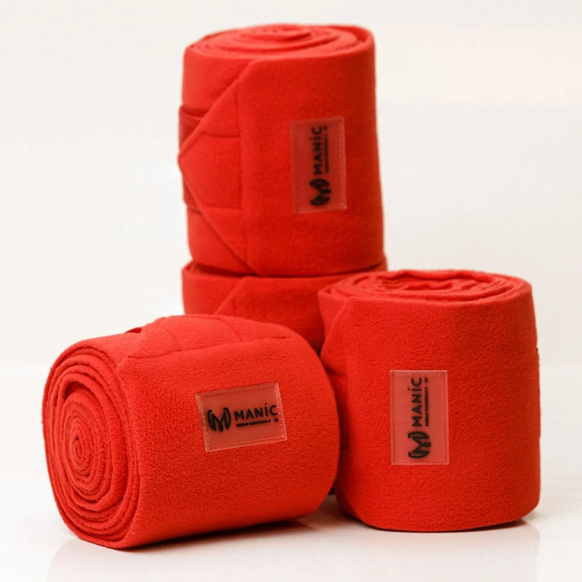Бинты Base MANIC, цвет Красный