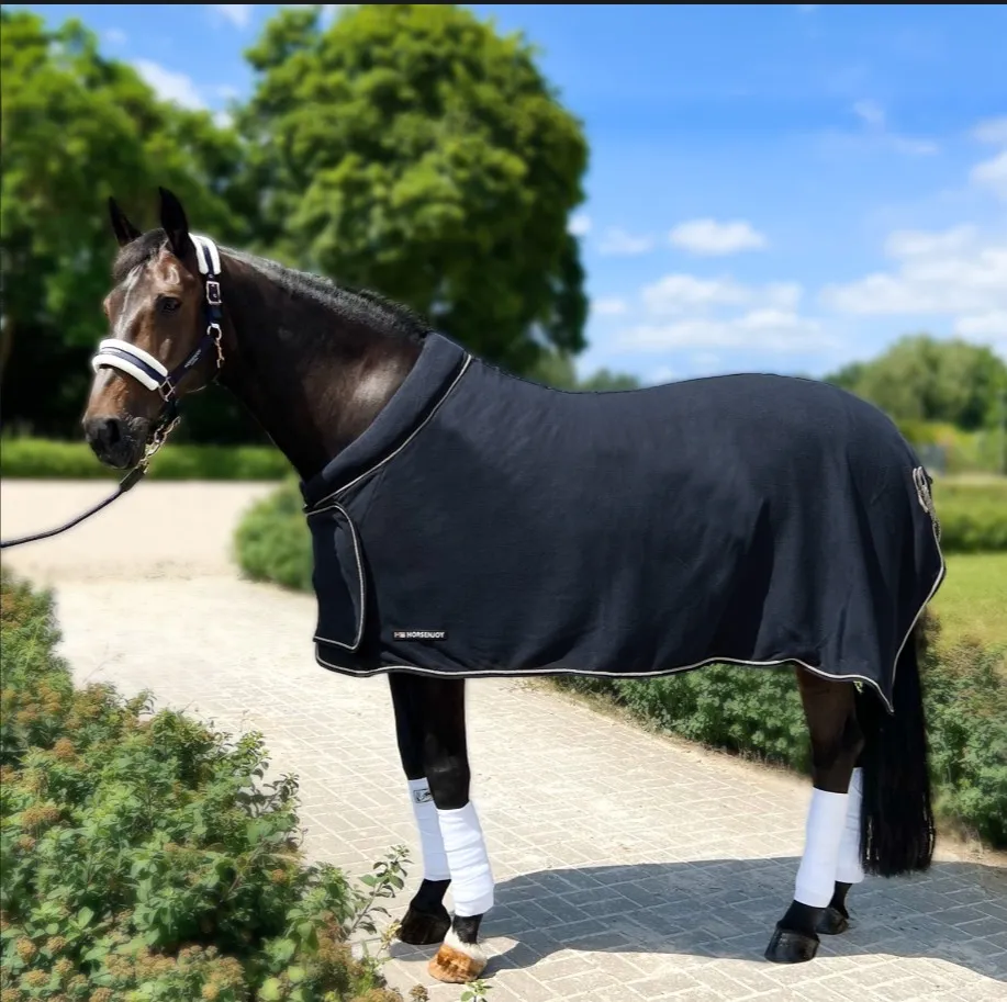 Попона HE Show флисовая без ремней черная 155 см