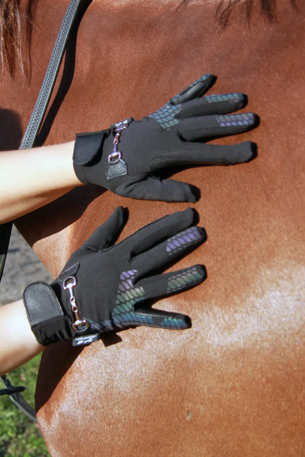 Женские всесезонные перчатки Tasmanya из натуральной козьей кожи S