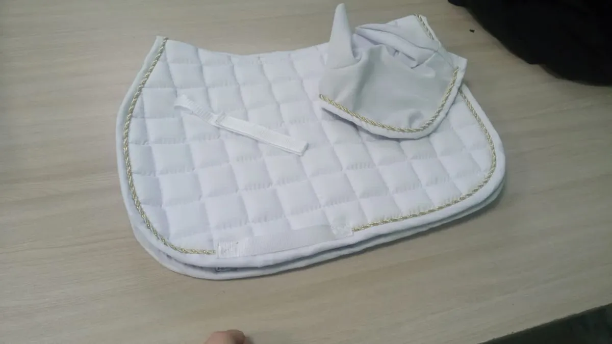 Комплект вальтрап и ушки, цвет Белый