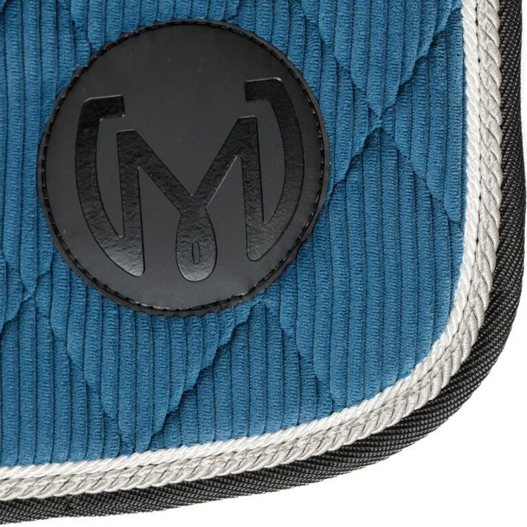 Вальтрап Manic Velveten, Нави конкурный