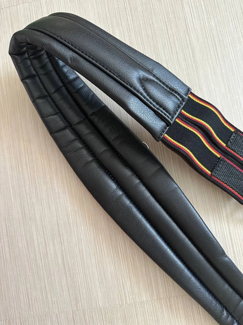 Подпруга для лошади, кожаная, без резинки,125 см.