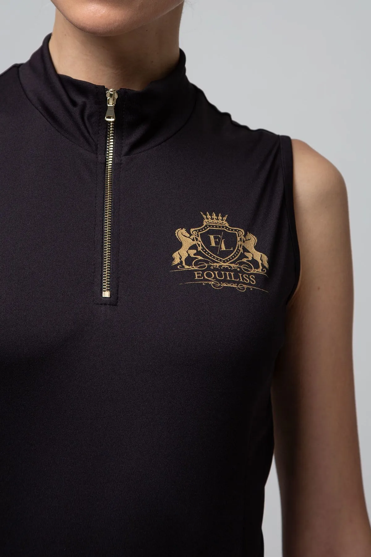 TROPHY_LISS_BLACK, L