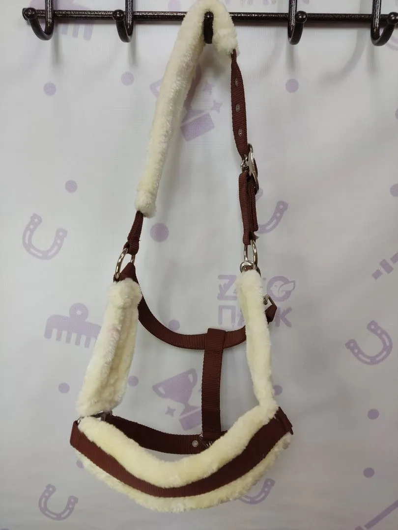 Недоуздок нейлоновый с искусственным мехом Cob, Бордовый