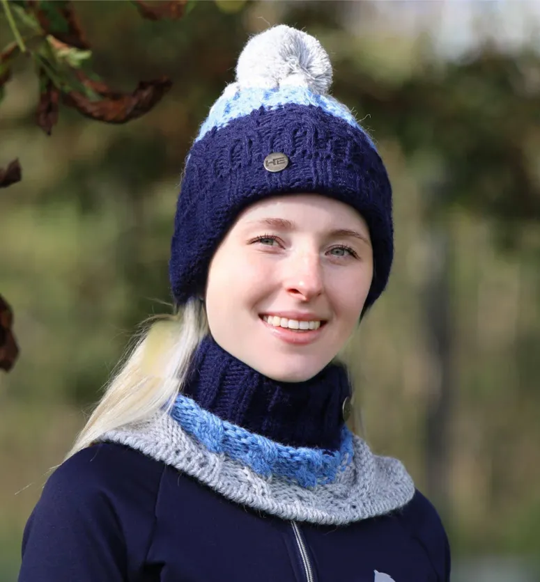 Шапка Horsenjoy Kaja со снудом сине-бело-серая