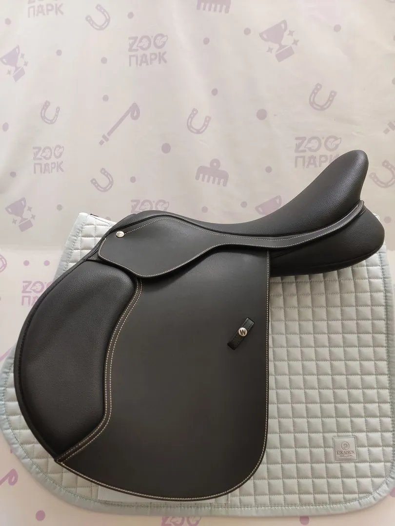 Седло Wintec 500 Jamp Rear FB HART по всаднику 17.5