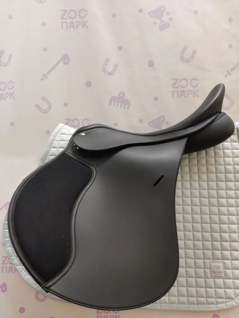 Седло спортивное Wintec 250 All Purpose Flock 17.5