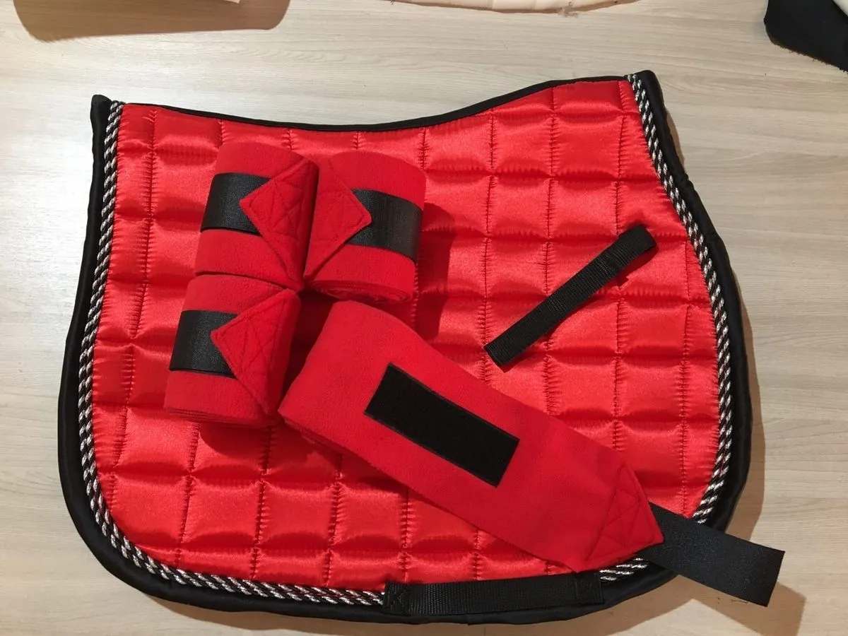 Комплект вальтрап и бинты Атлас, цвет Красный