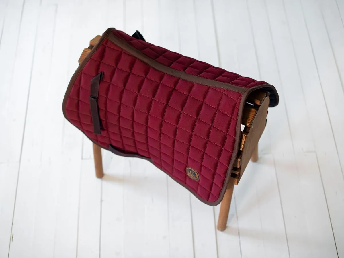 Валтрап конкурный, бордовый (клетка)