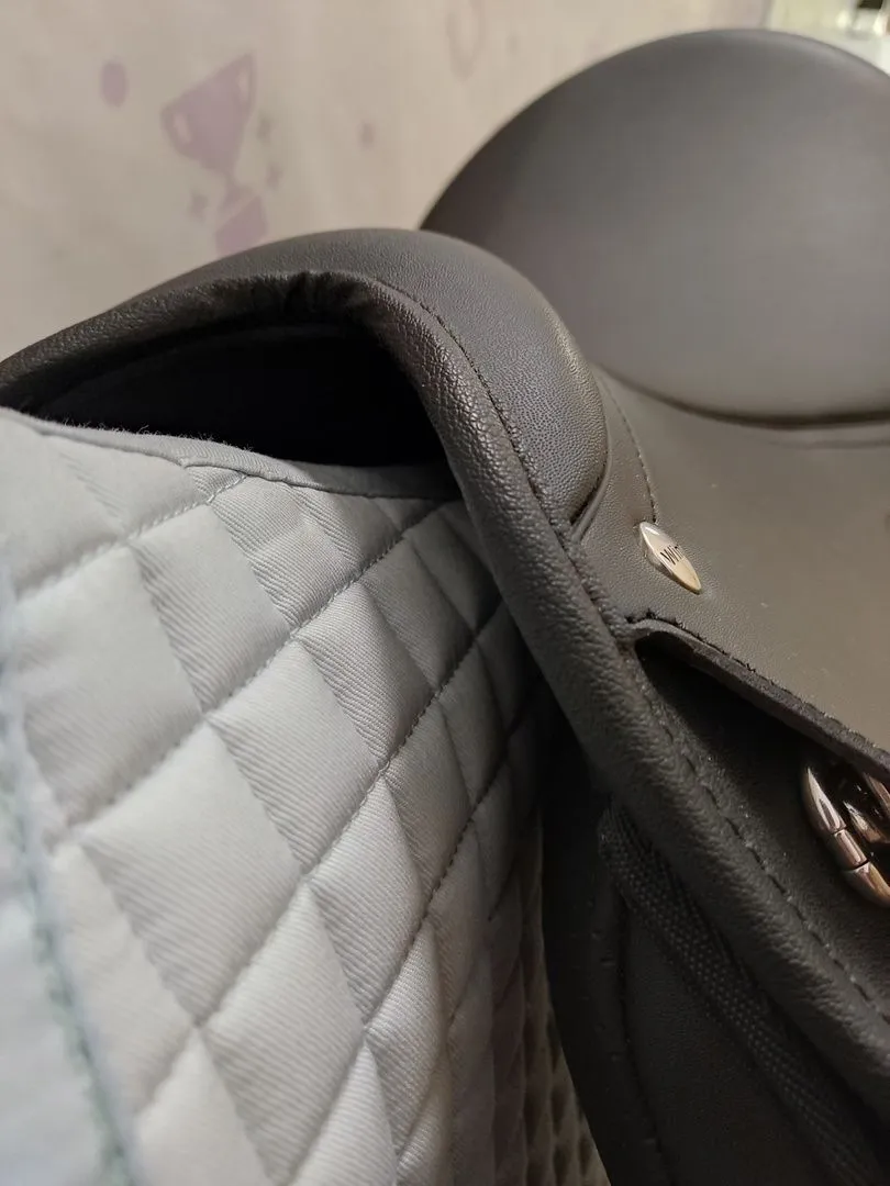 Седло спортивное Wintec 250 All Purpose Flock 17.5