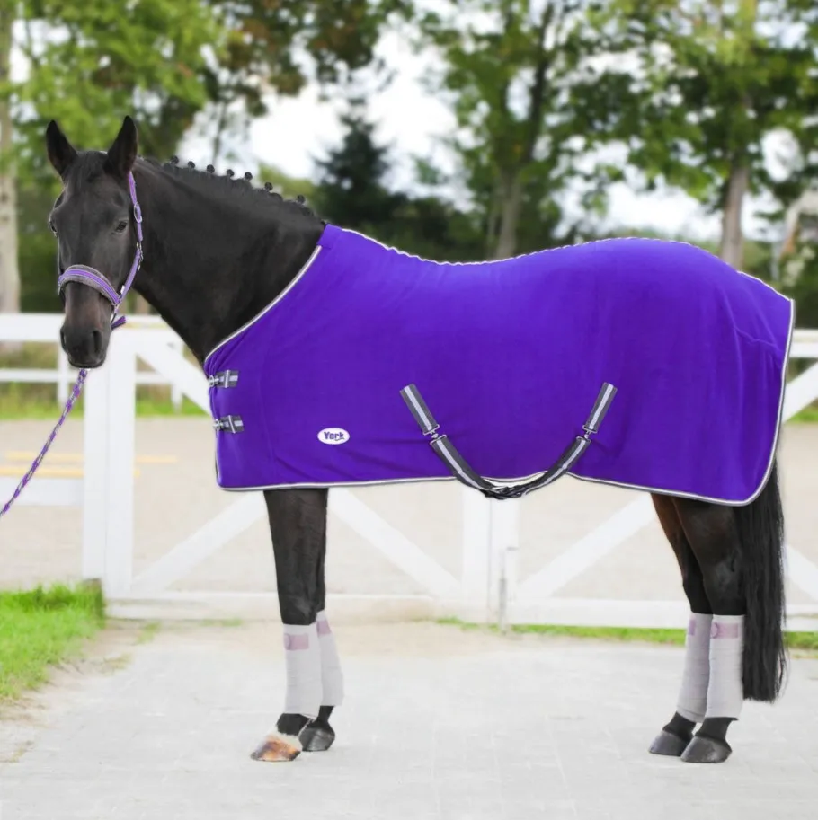 Попона York Britta флисовая с ремнями фиолетовая 135 см