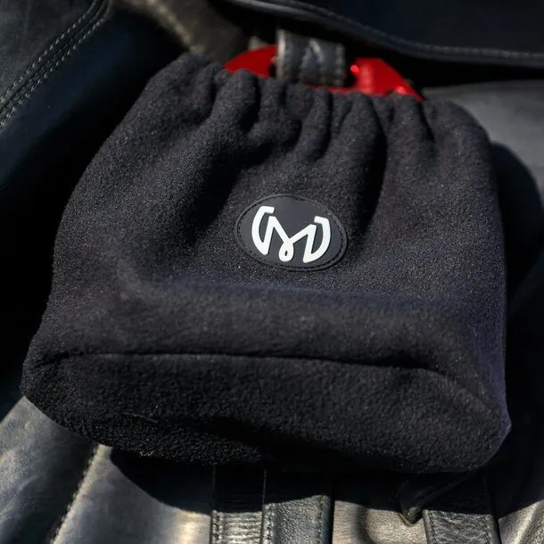 Чехол на стремена MANIC флисовый, Черный