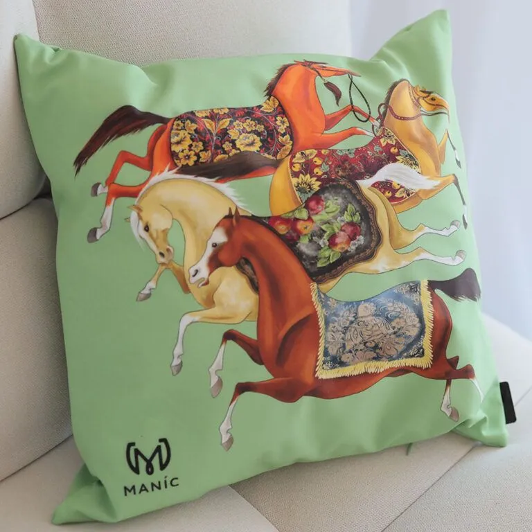 Подушка декоративная Зеленая, MANIC